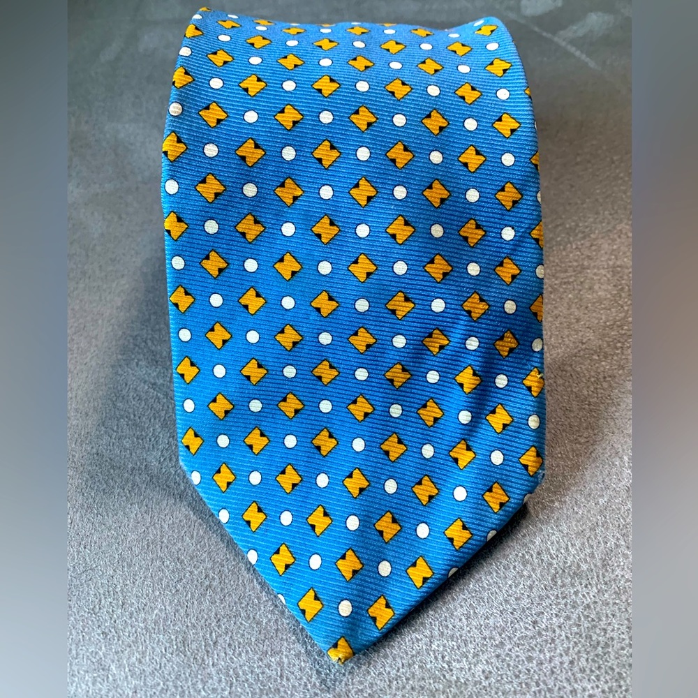BROOKS BROTHERS BLUE GEOMETRIC 100% SILK NECKTIE